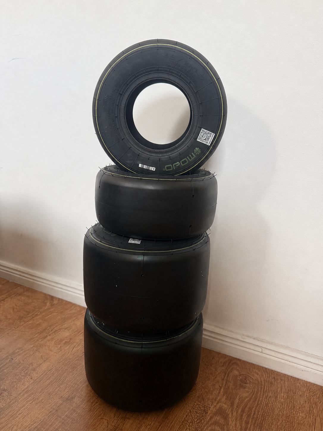 Satz Mojo D5 Reifen